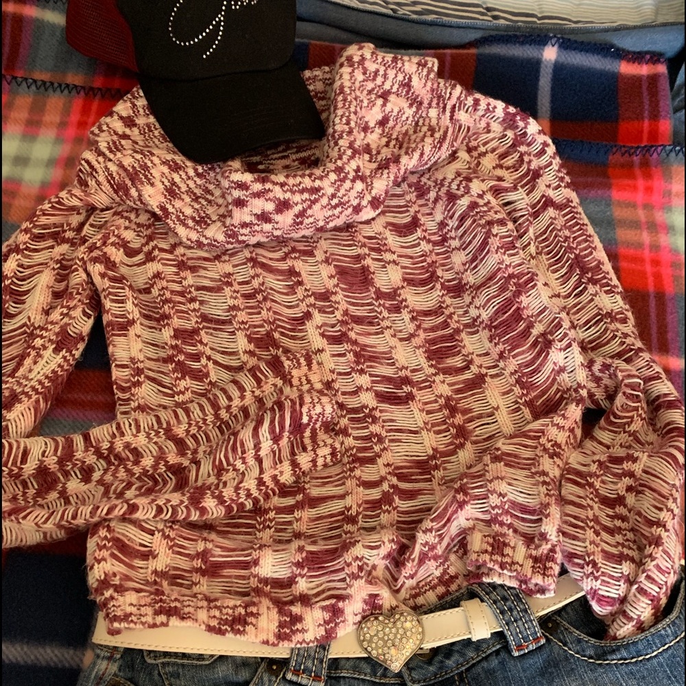 Donating soon! Raspberry Pink Open Knit Sweater. - Picture 3 of 8